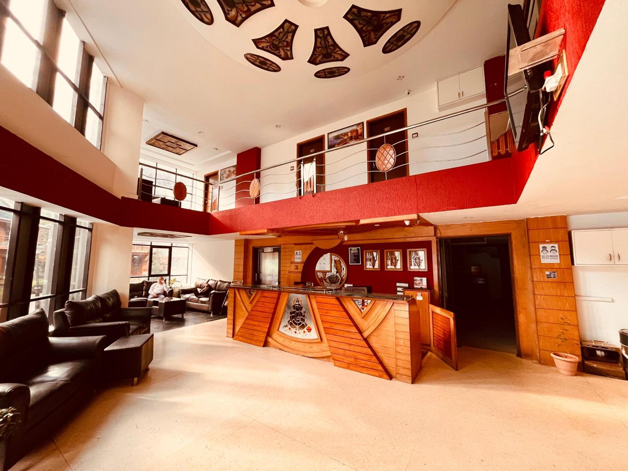 Hotel The North Wind In City Center, Manali 外观 照片