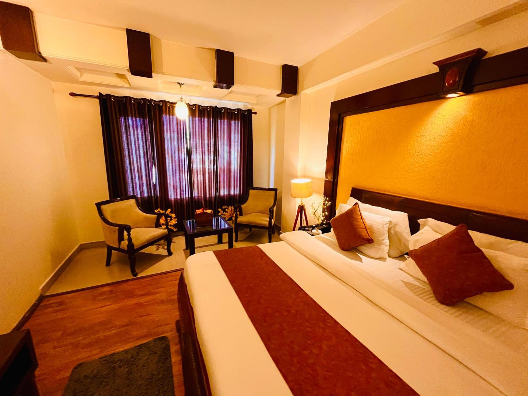 Hotel The North Wind In City Center, Manali 外观 照片